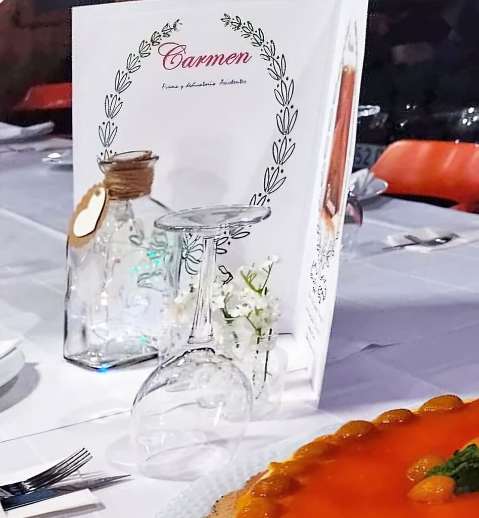 ¿Buscas donde celebrar la comunión? ¡Elígenos!
